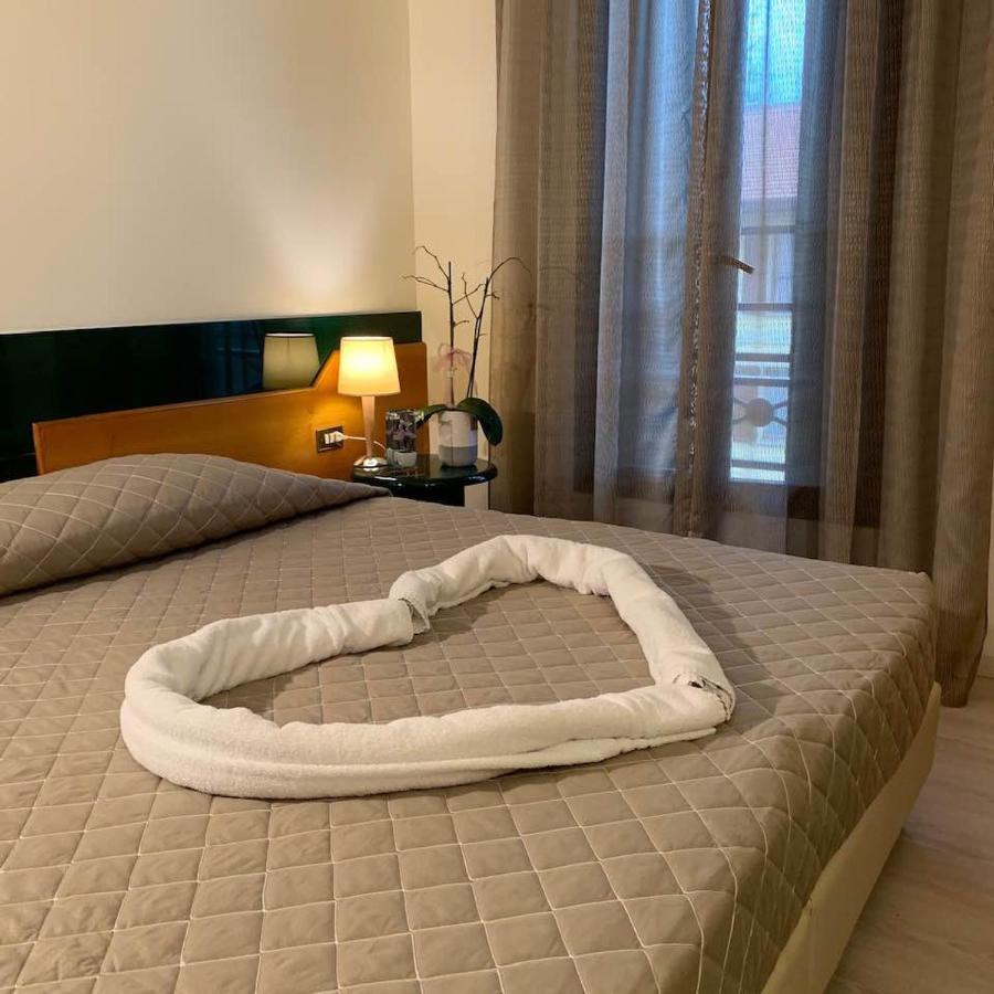 Hotel Доцца Экстерьер фото